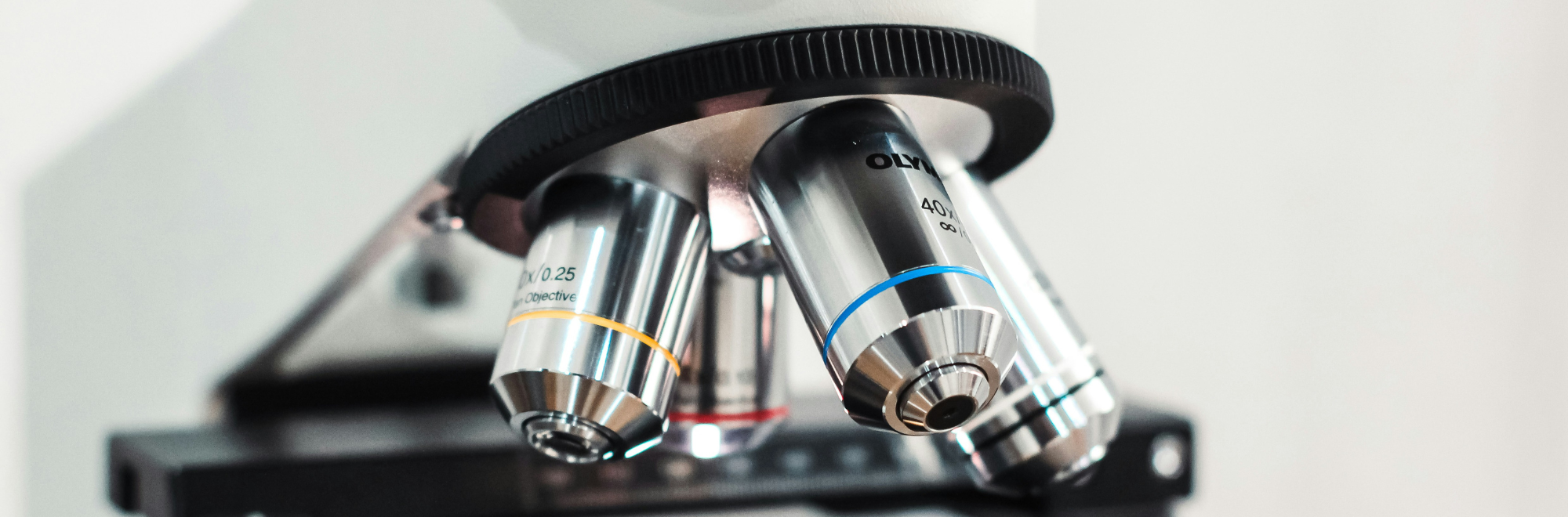 Microscopio de investigación